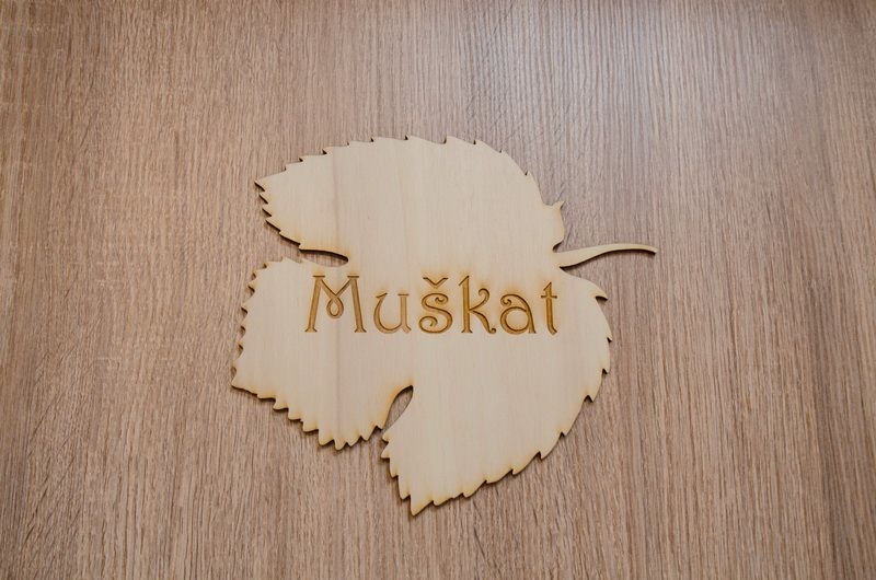 Muskat -5407
